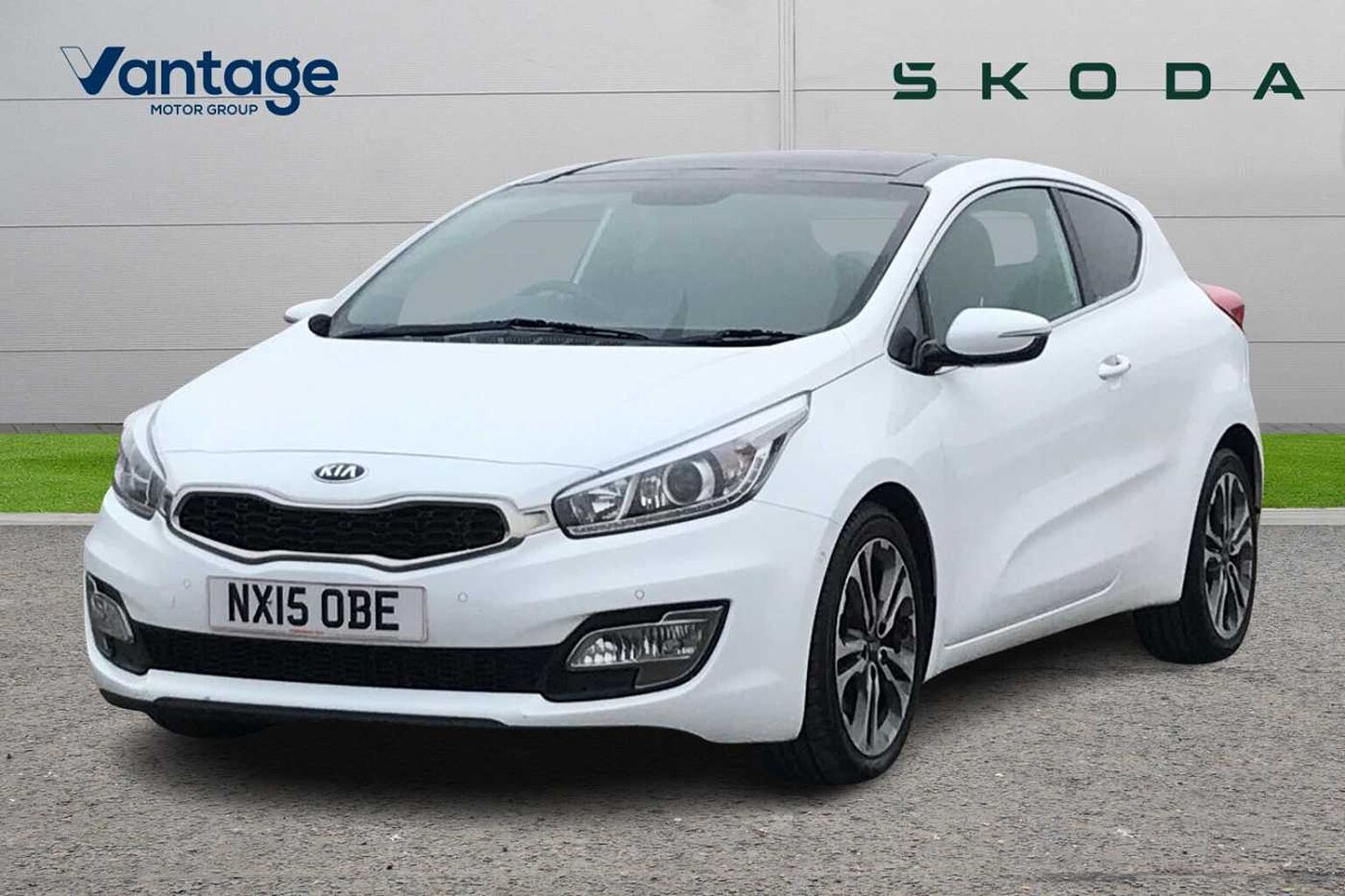 Kia Pro ceed Pro_cee'd 1.6 CRDi SE Tech 3-Door Hatchback