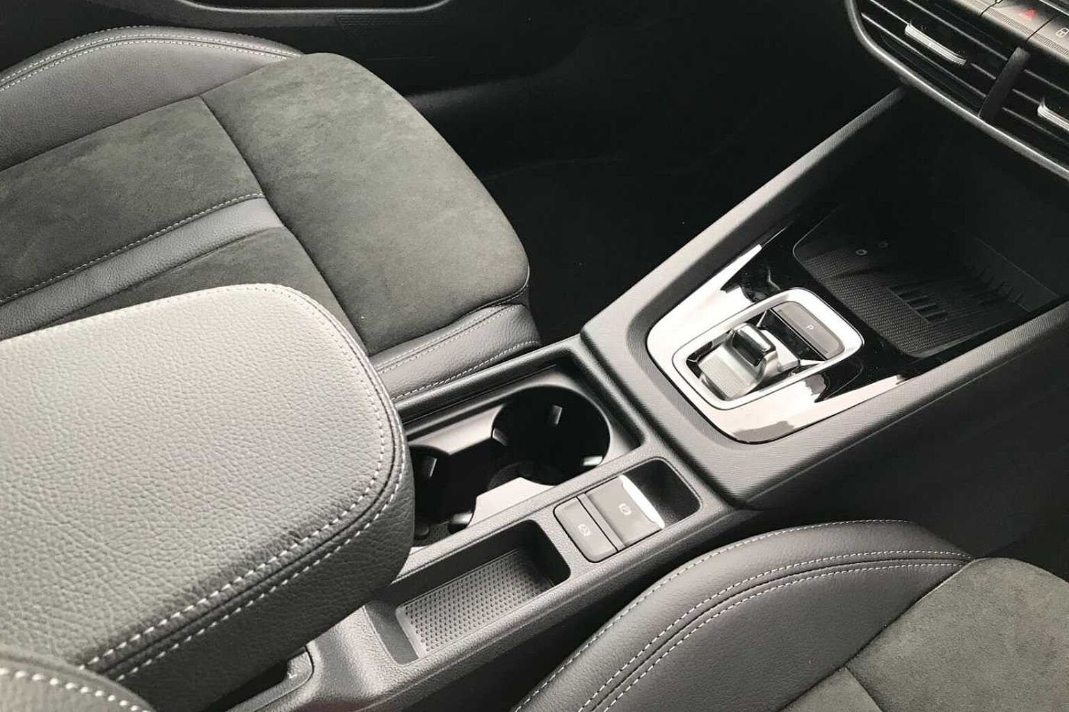 SKODA Octavia 1.5 TSI e-TEC 150ps SE L Auto/DSG Hatchback