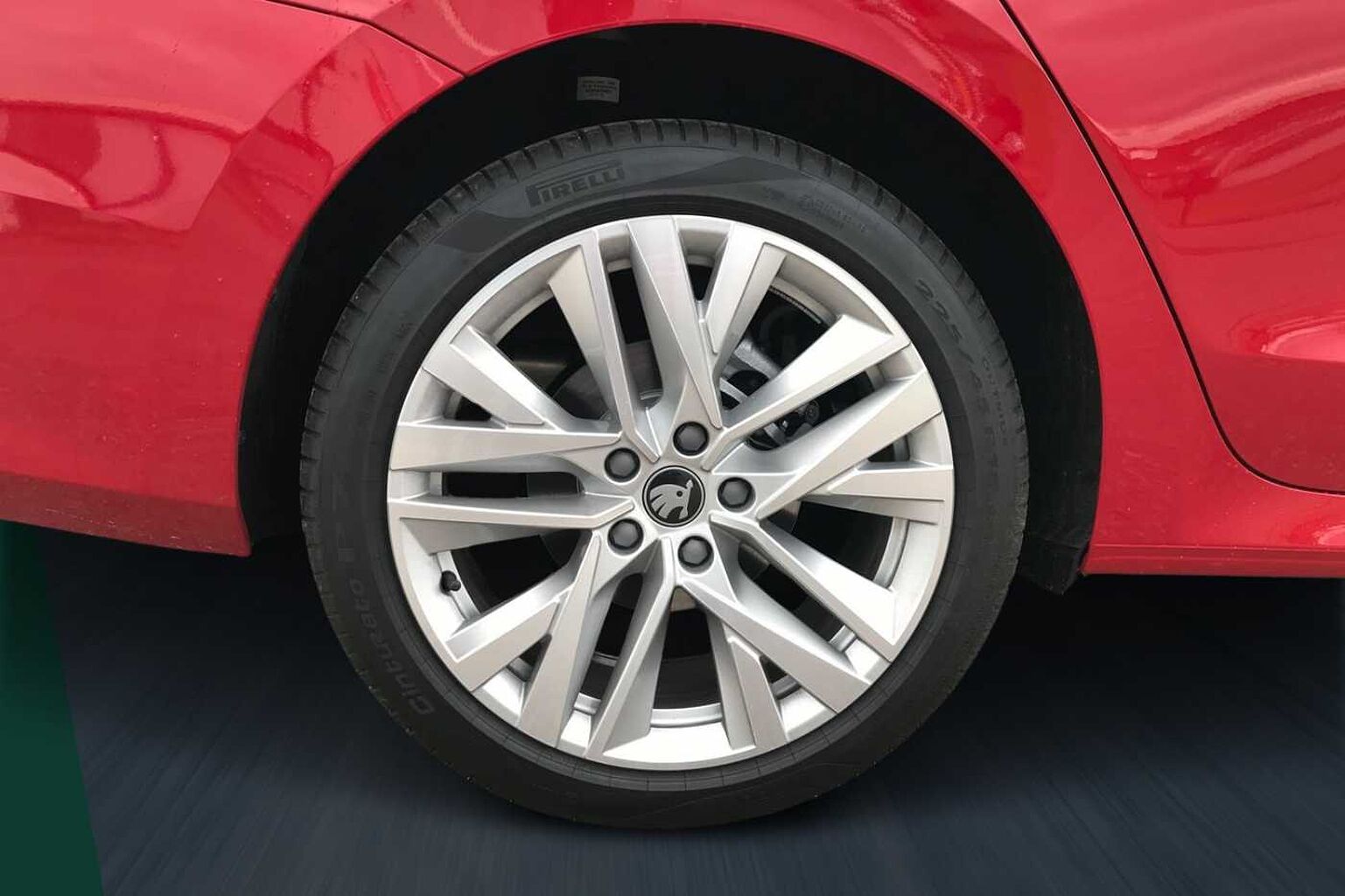 SKODA Octavia 1.5 TSI e-TEC 150ps SE L Auto/DSG Hatchback
